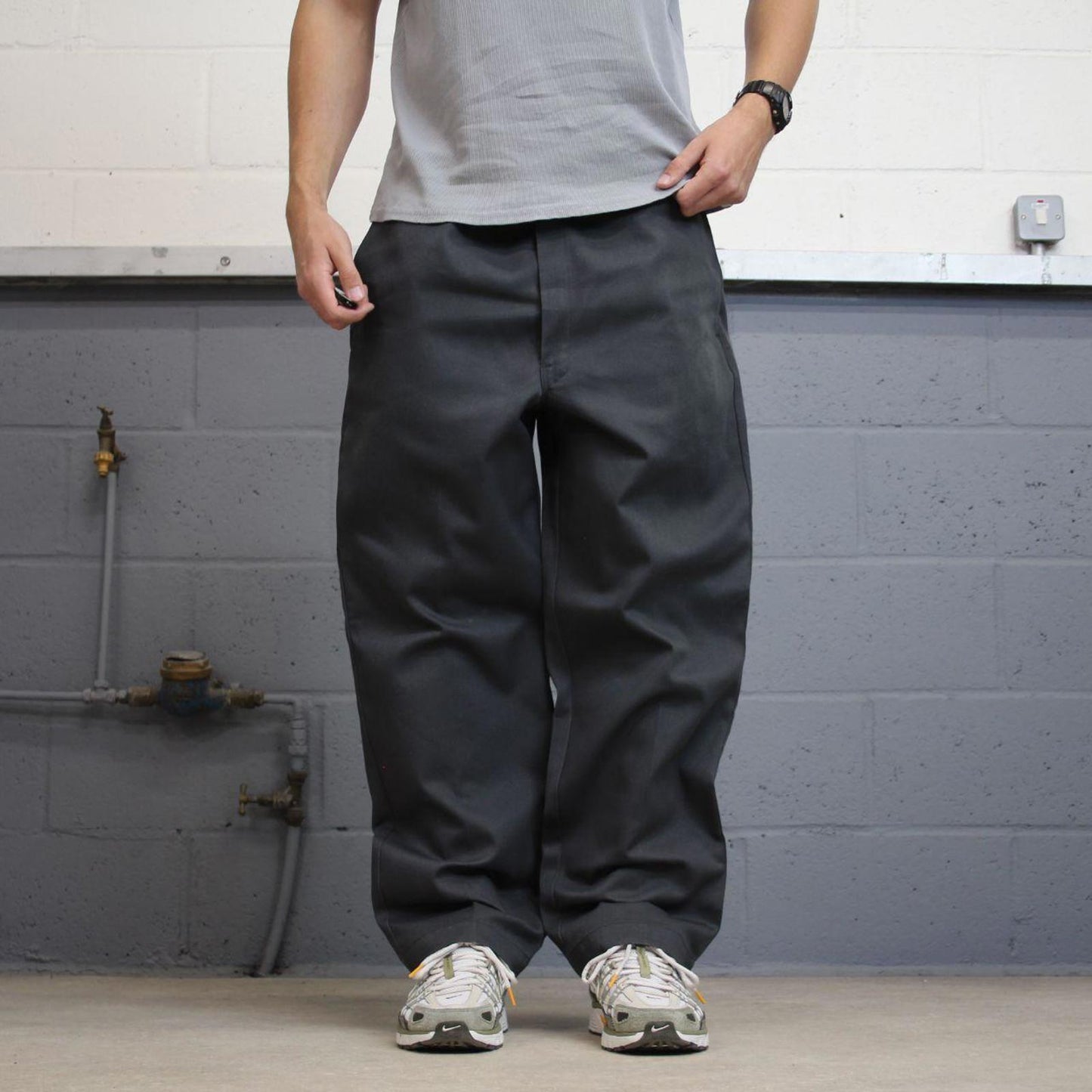 Dickies Pants W40L29 grey loose twill chino 90s style skater pants