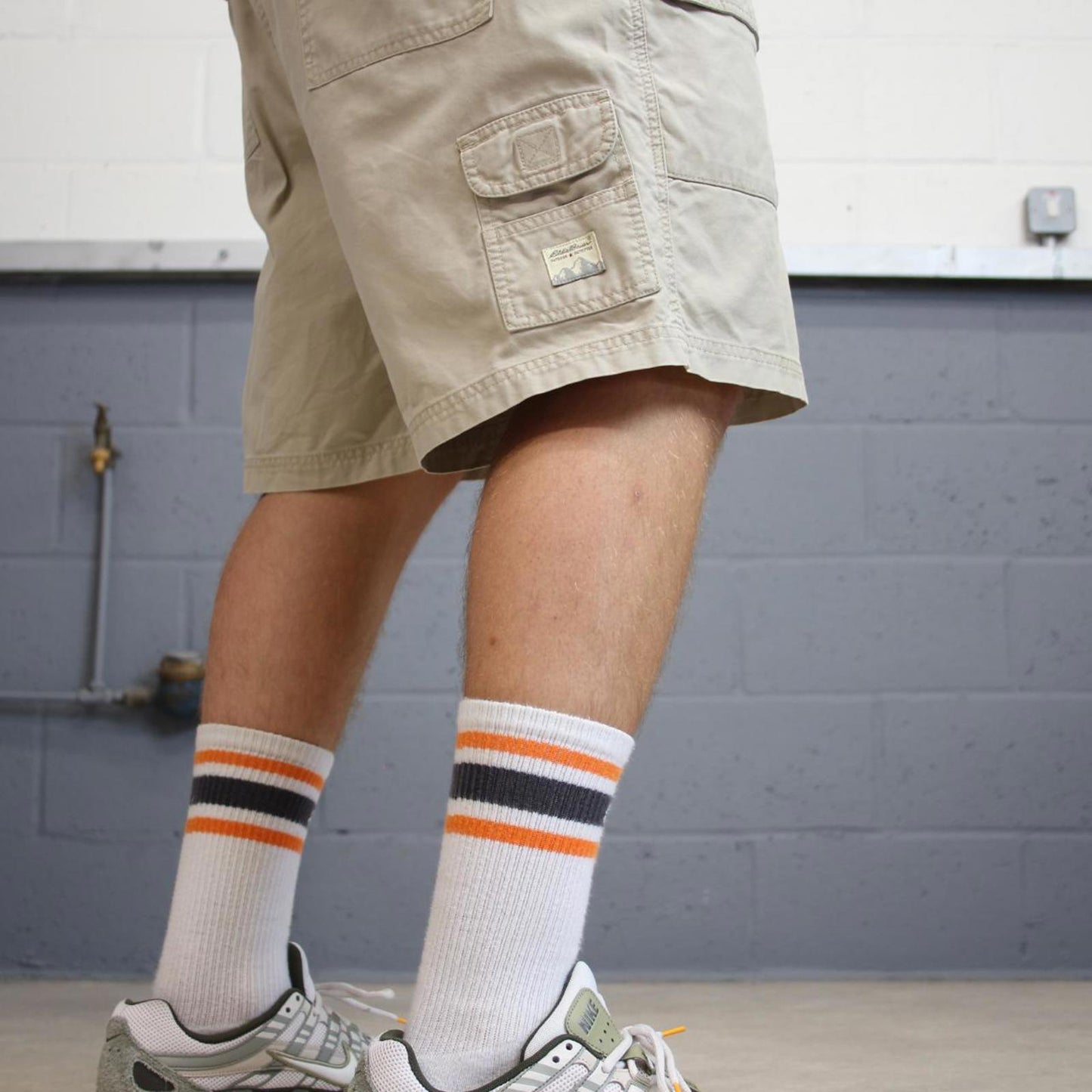 Beige Eddie Bauer cargo shorts W38