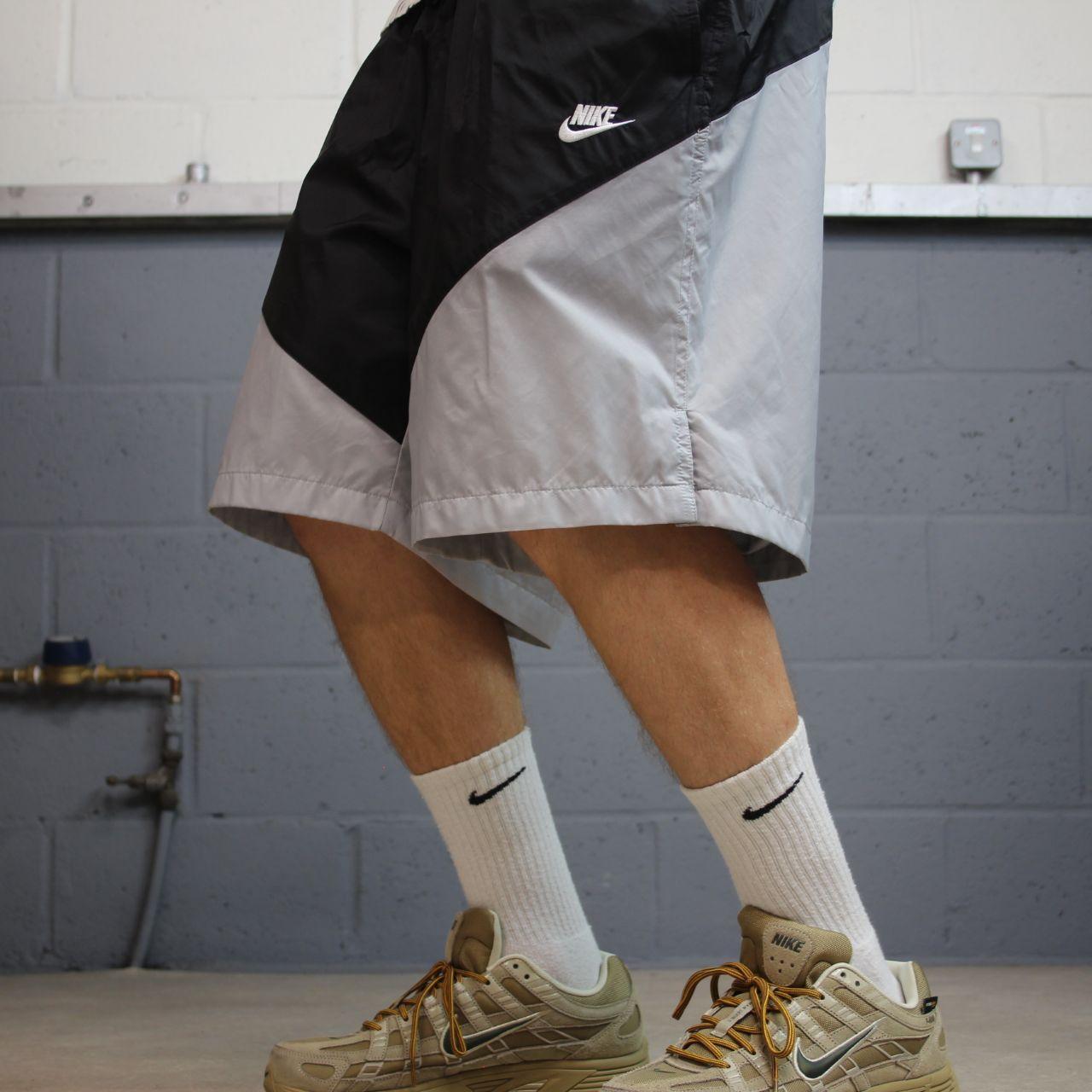 Nike sports shorts y2k loose black Mesh lined comfy floaty summer gym shorts