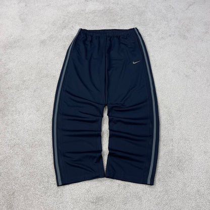 Baggy Nike Trackies Large Navy y2k 00s style loose wide leg joggers embroidered logo side stripe