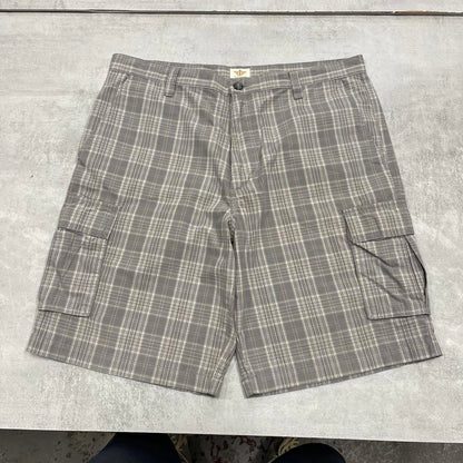 Baggy Checkered Dockers cargo shorts W36