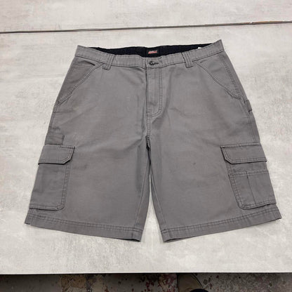 Grey baggy Dickies cargo shorts W32