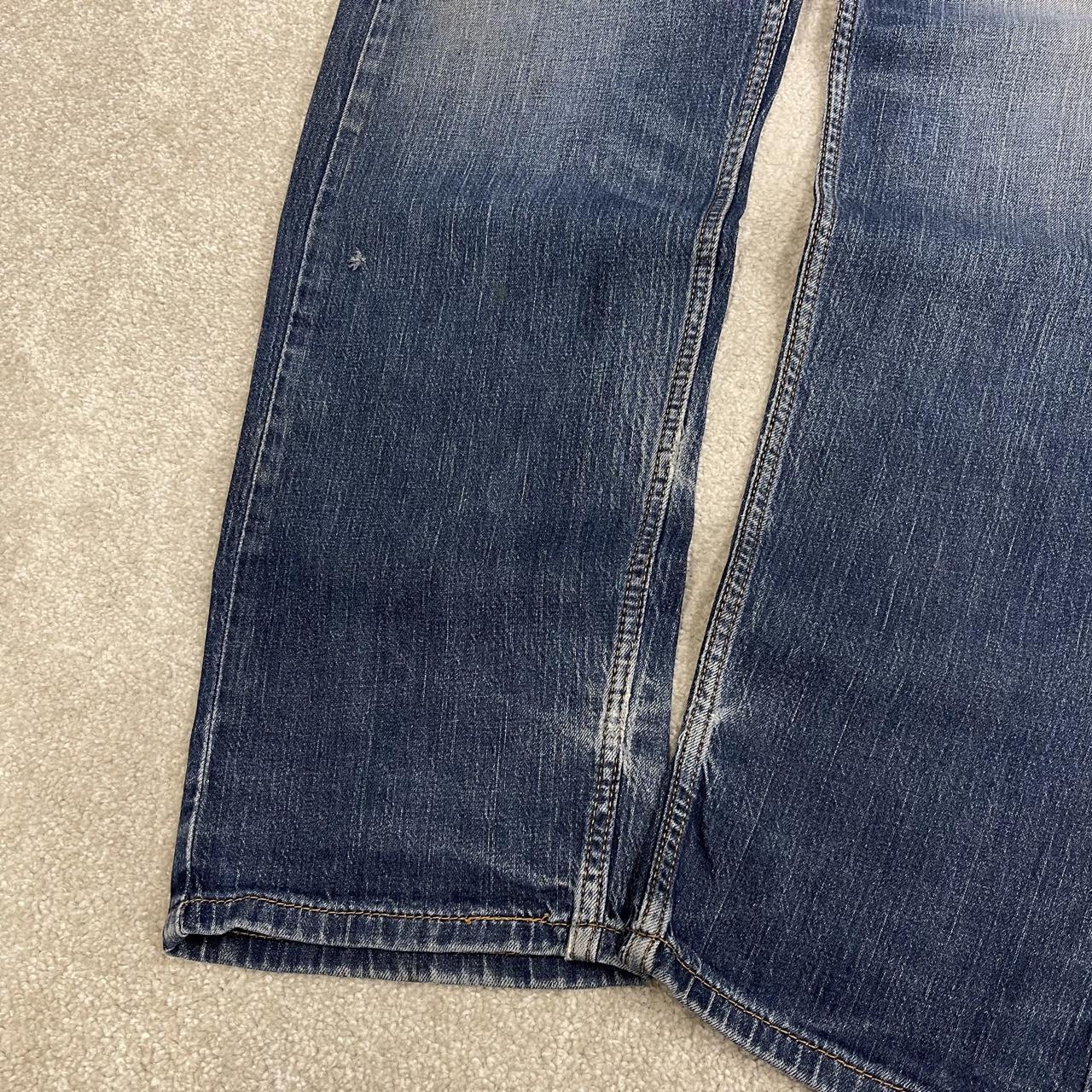 Y2K Levi’s 505 jeans straight leg faded blue Straight fit 5 pocket pants belt loops red tab logo