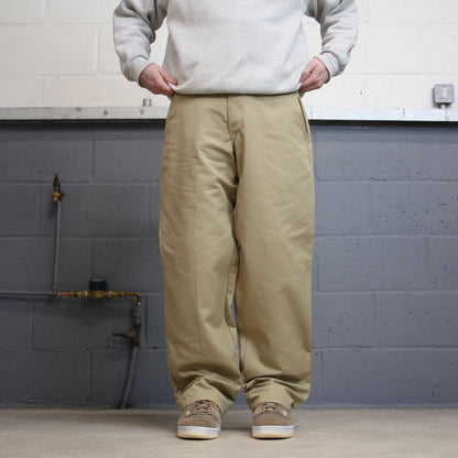 Vintage y2k baggy work pants loose beige Loosehino style skate trousers Red Kap workwear patch logo