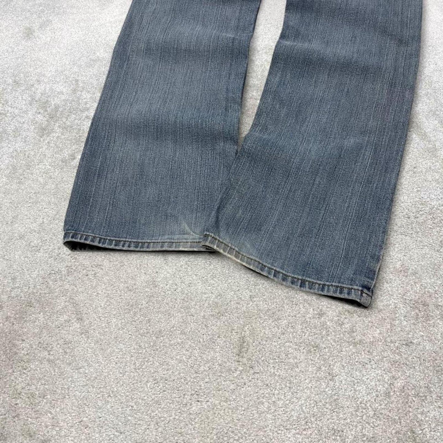 Carhartt work jeans relaxed fit blue Denim workwear pants white patch logo