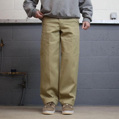 Vintage Dickies work pants chino khaki Loose original fit twill skate style trousers