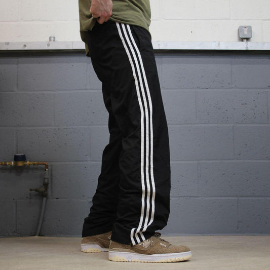 Y2K Adidas tracksuit bottoms loose black Embroidered soft lined side stripe track pants