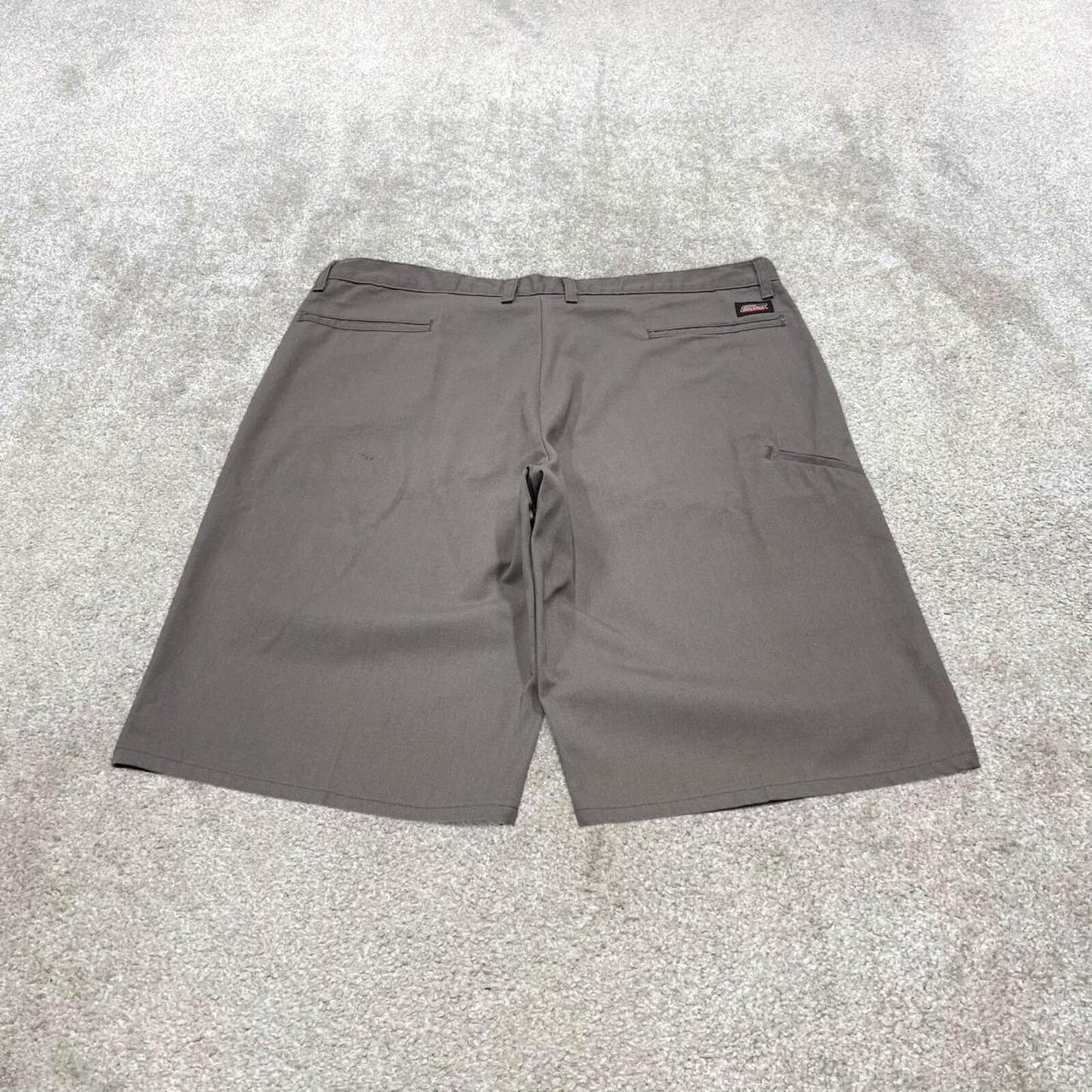 Y2k Dickies chino shorts W40 skater style grey