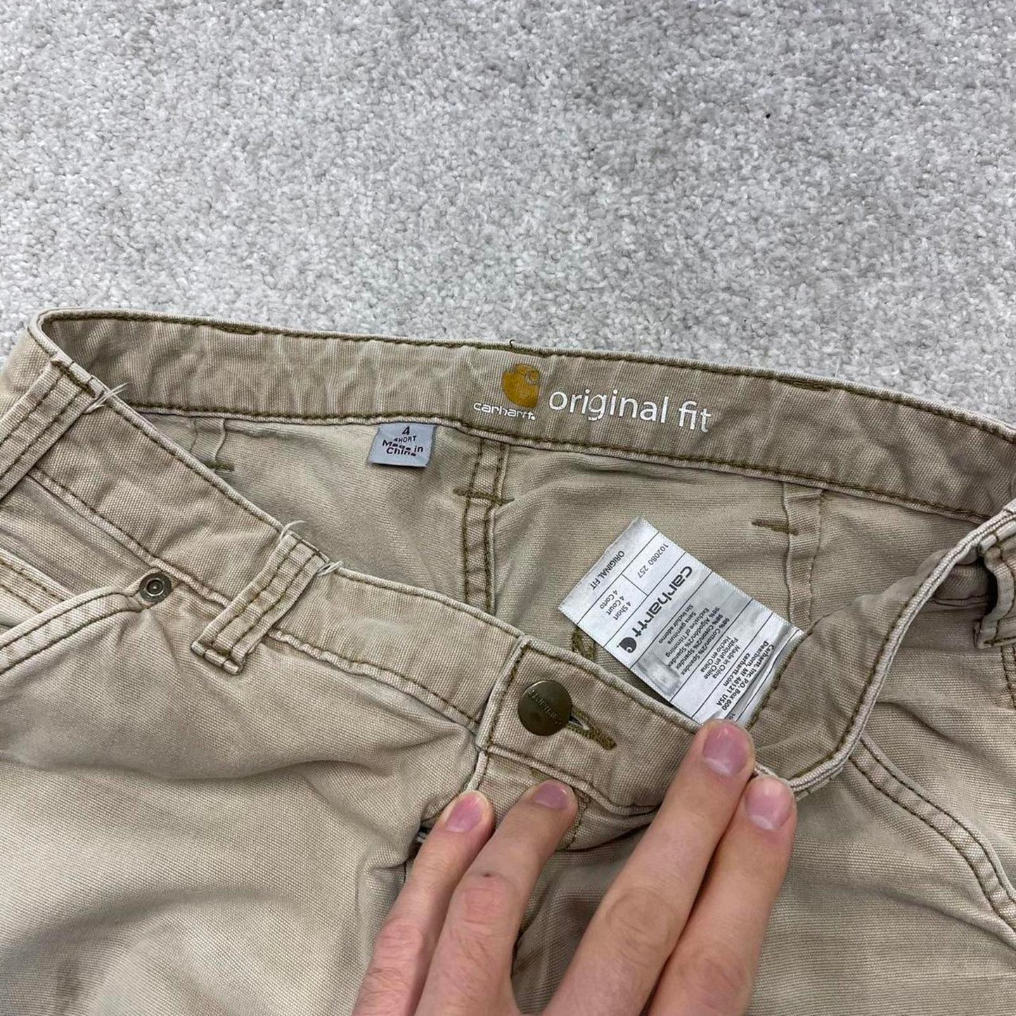 00s Carhartt carpenter jeans women's size 4 short y2k 90s style workwear cargos