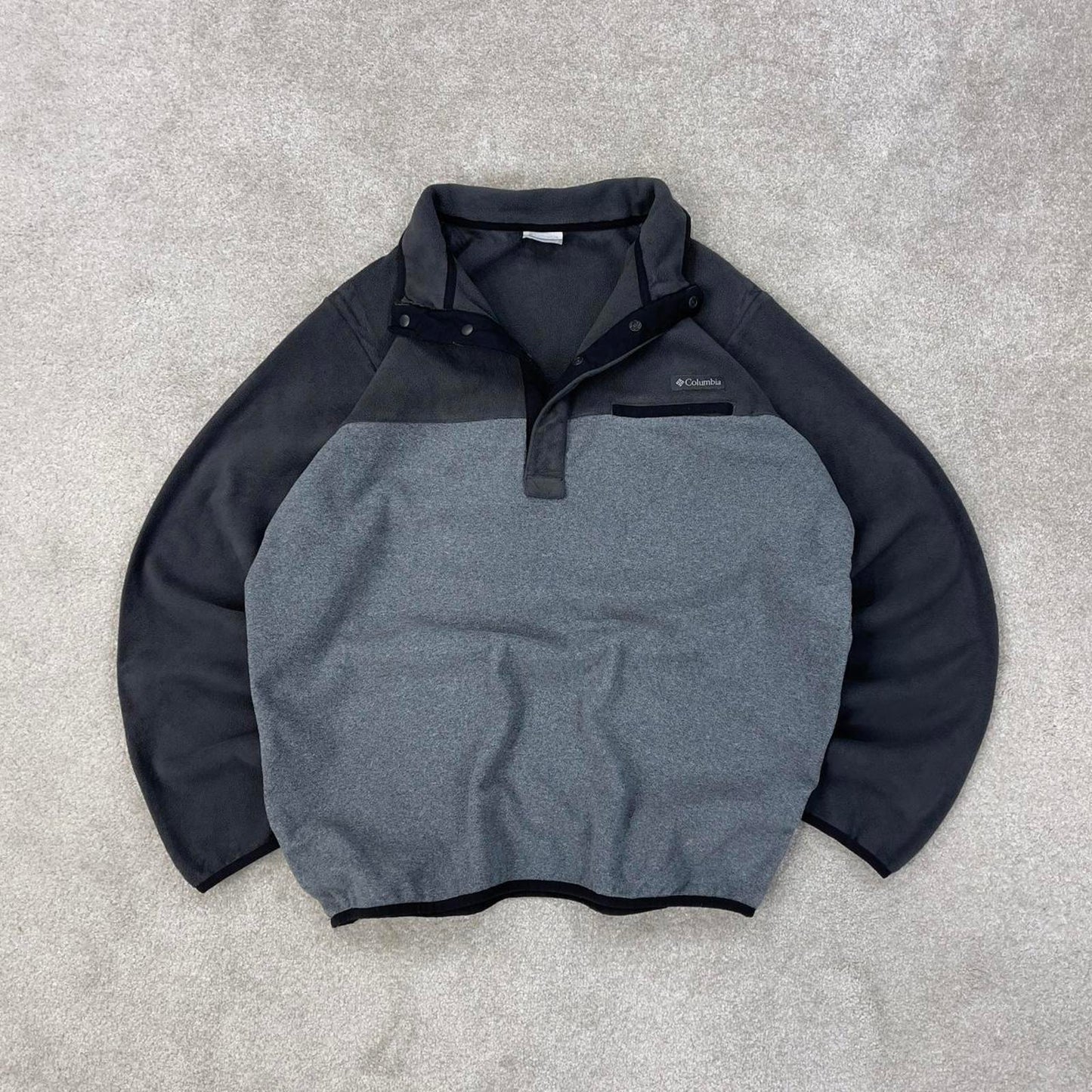 Grey Columbia technical fleece Large y2k style snap T popper autumn fall fashion pull over