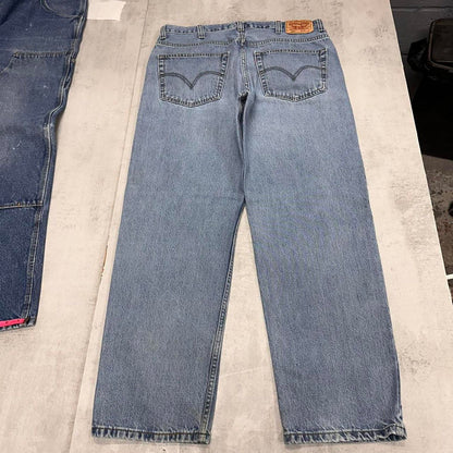 Levis jeans W38 L32 loose blue denim 90s style jeans red tab logo