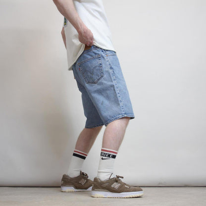 Mens Levi’s denim shorts W36