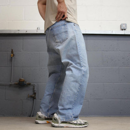 Loose Wrangler jeans W38L29 blue y2k 90s style 5 pocket denim pants