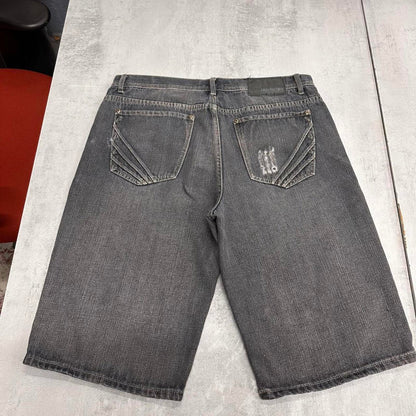 Loose Akademiks skate style jorts W36