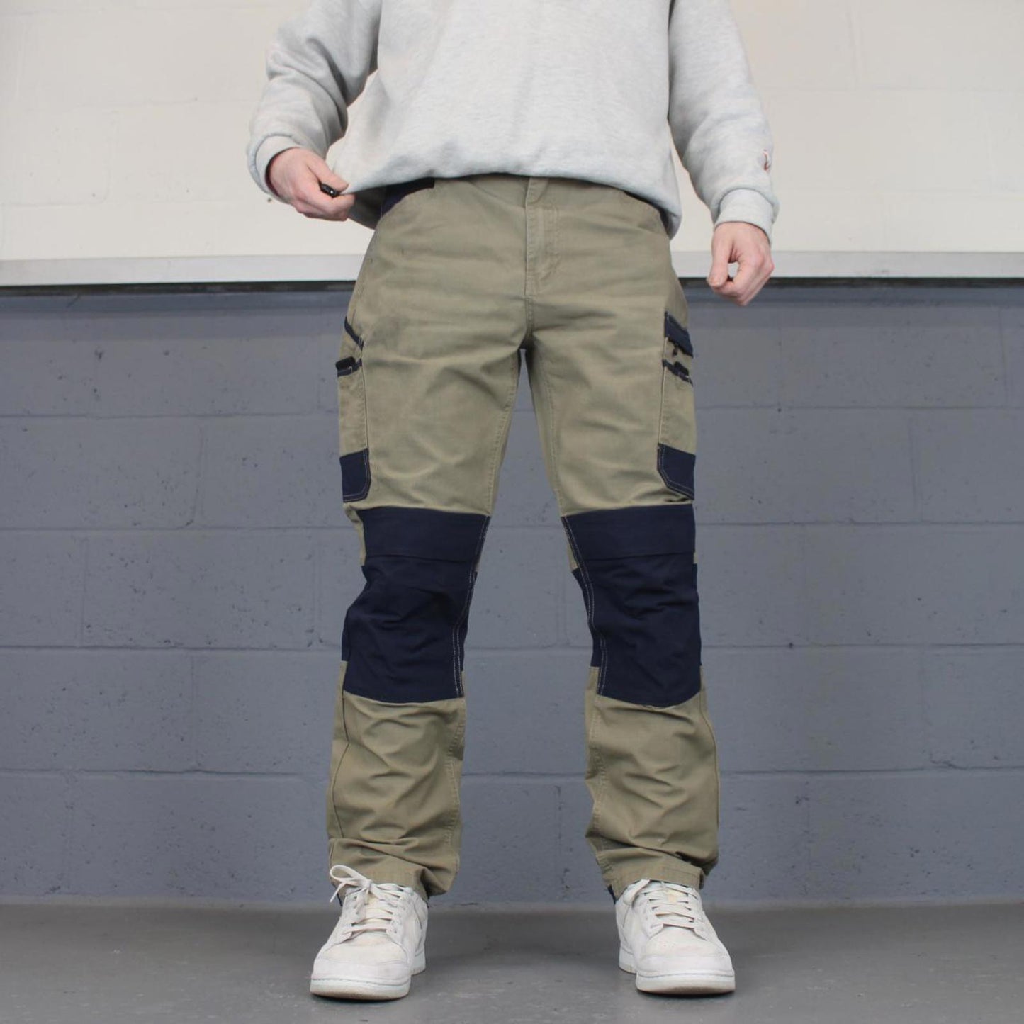 Cargo trousers W34 L31
