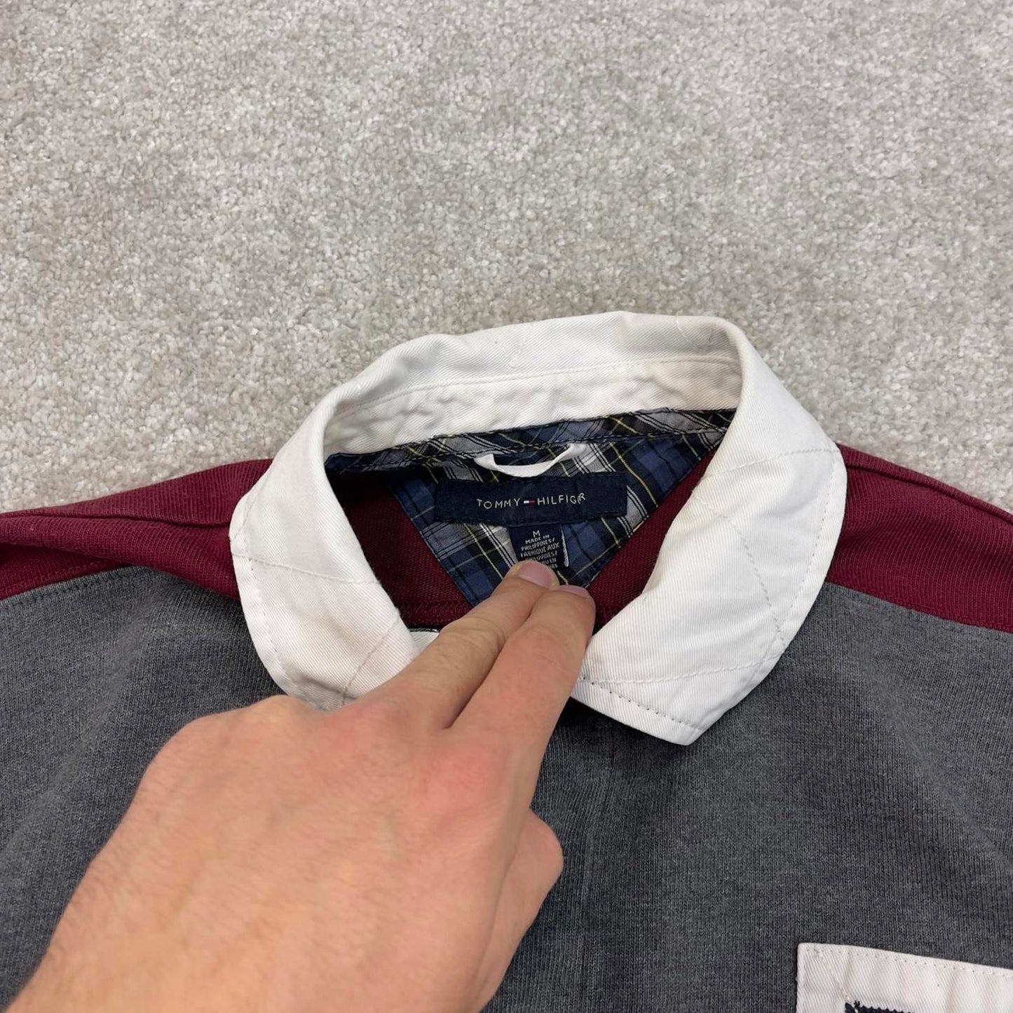 Burgundy grey Tommy Hilfiger vintage style rugby shirt Medium classic striped long sleeve polo loose