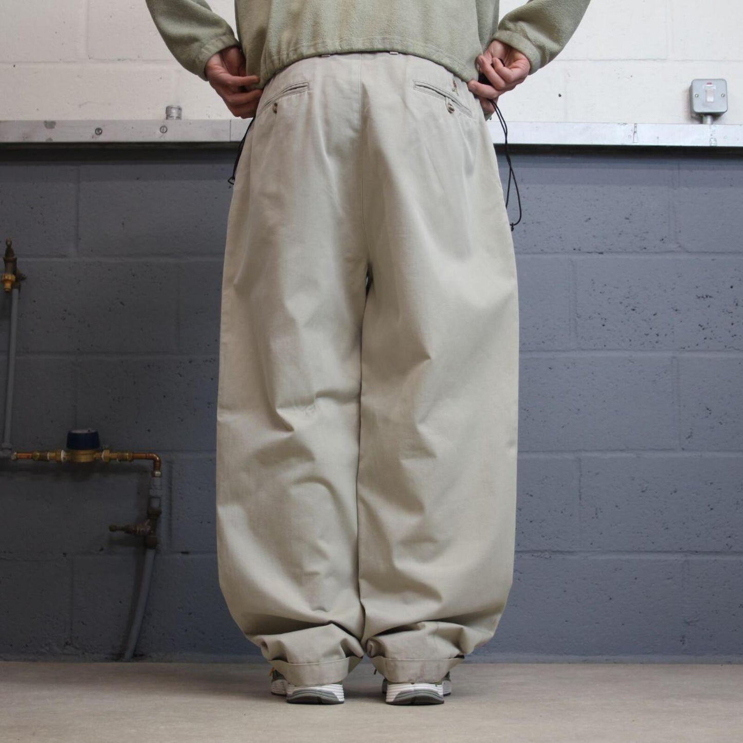 Tommy Hilfiger baggy pleated chino pants beige Loose wide leg preppy trousers
