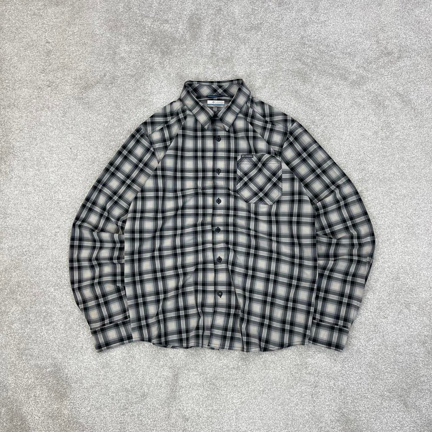 Grey checkered Columbia technical shirt Medium men's long sleeve button up autumn y2k style