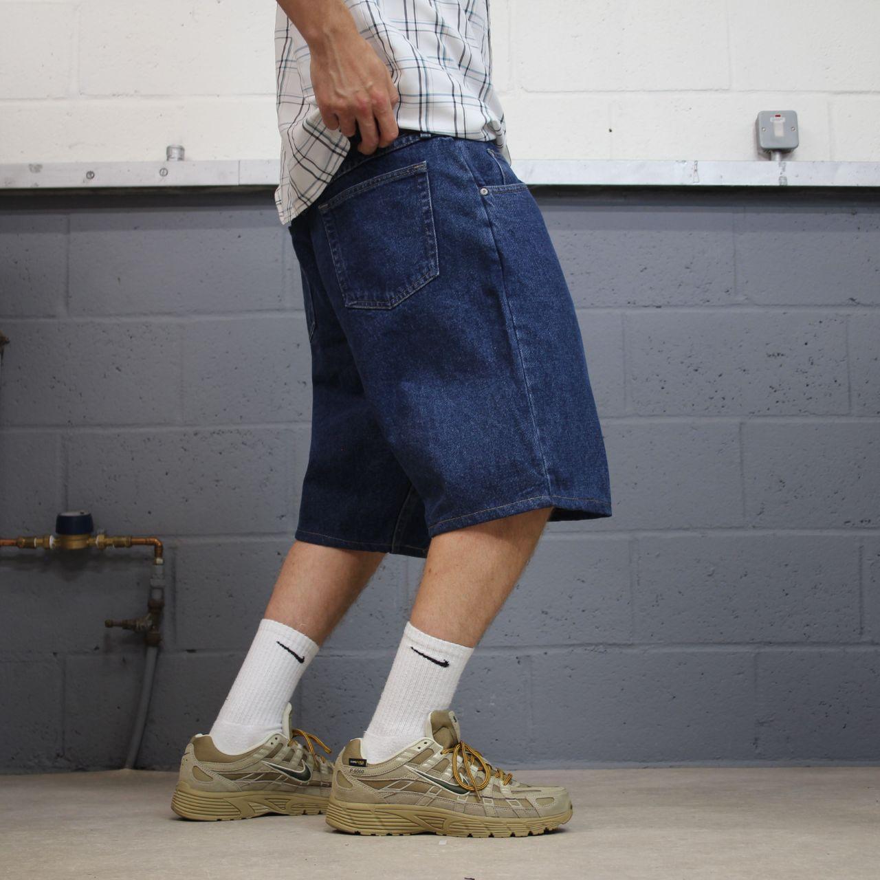 Wrangler baggy denim shorts blue Loose leg workwear skater style jorts