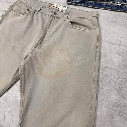 Grey Levi's 550 jeans W38L32 relaxed fit denim 90s style pants