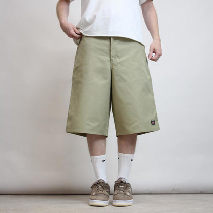 Baggy Dickies carpenter shorts W36