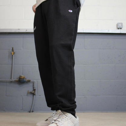 Vintage y2k black Champion joggers M loose jogger sweatpants embroidered logo