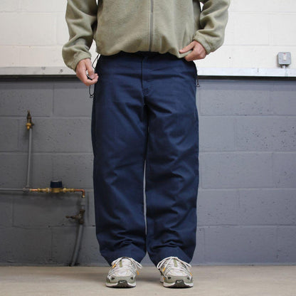 90s Dickies work skate pants W38L30 navy twill chino 90s skater style workwear trousers