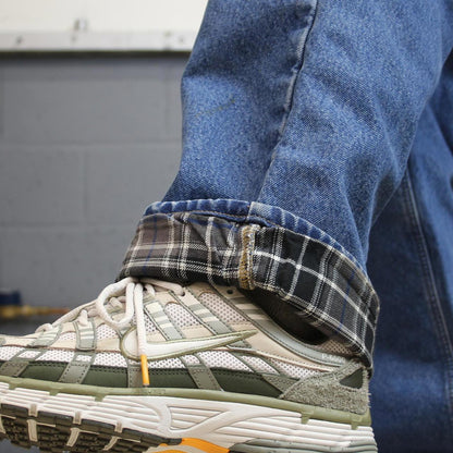 Vintage baggy Y2K Carhartt denim jeans blue Loose relaxed fit flannel lined skate style work pants