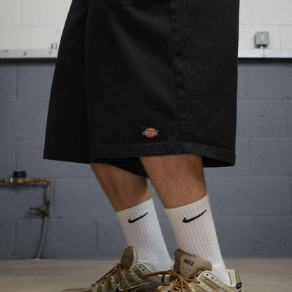 Dickies carpenter chino shorts black Loose long leg skater / surf shorts festival