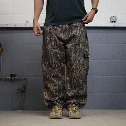 Vintage baggy camo cargo pants brown Loose leg True Timber camouflage Y2K hunting trousers