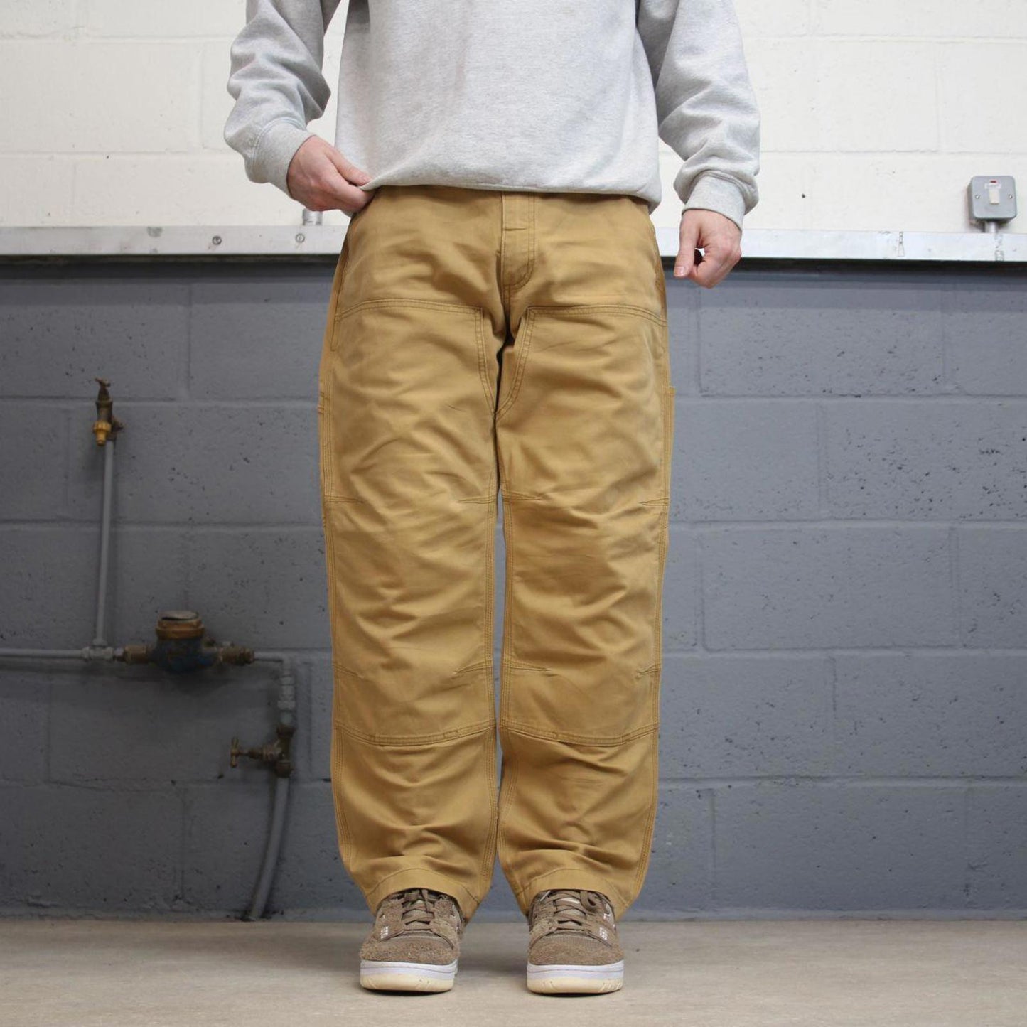 Carhartt double knee carpenter pants W35 L30 Mens tan relaxed 90s style cargos