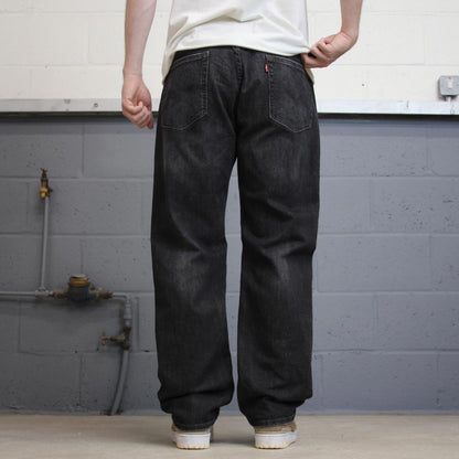 Vintage Black Levi's 505 jeans W36L32 loose denim 90s style jeans red tab logo