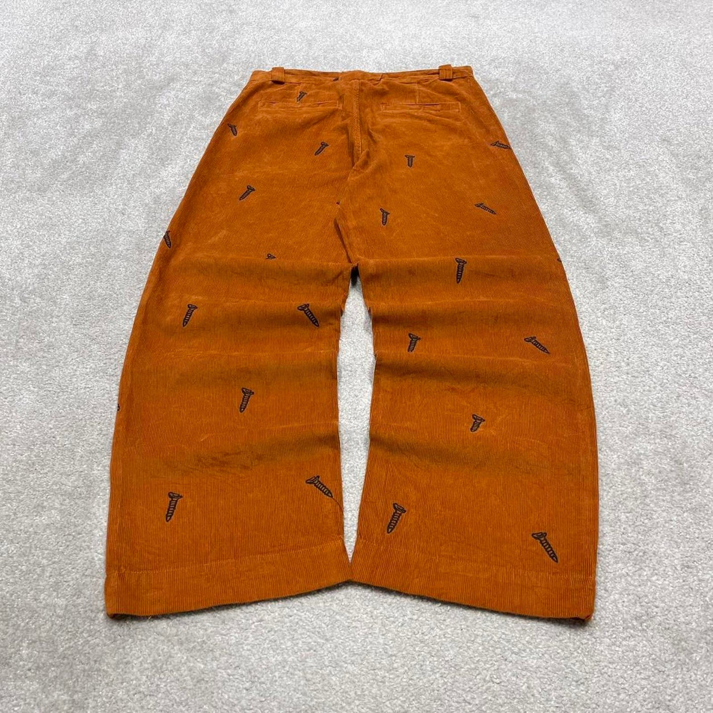 Baggy Urban Outfitters corduroy trousers wide wale orange embroidered W30 loose jumbo cord pants 90s