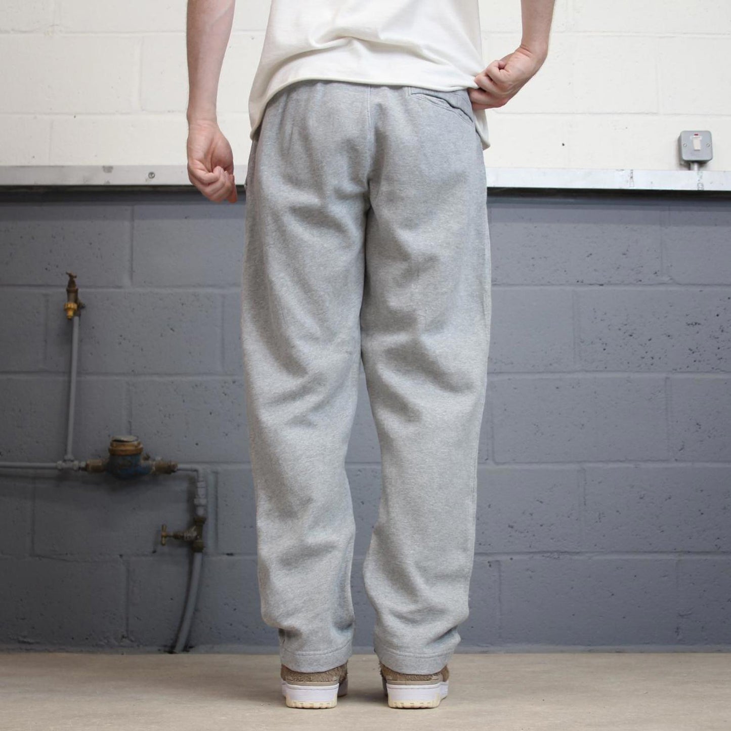 Y2k grey Nike joggers L