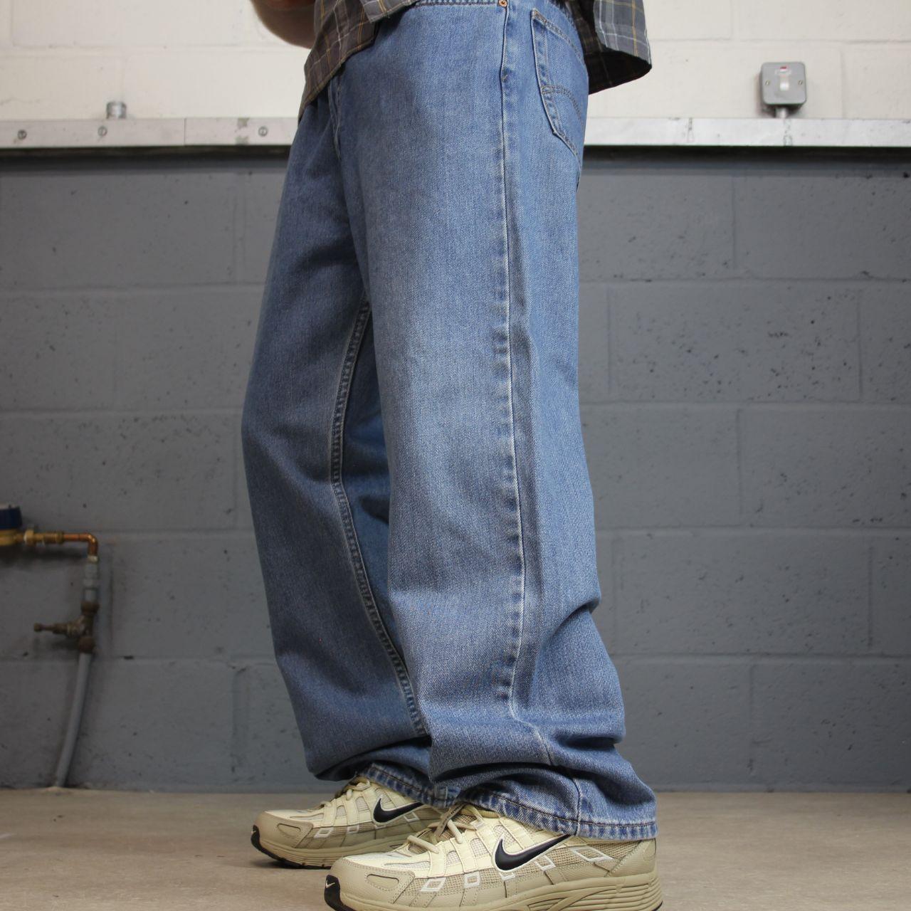 Levi’s 505 jeans Y2K blue denim Levi’s straight leg 2000s style pants red tab logo