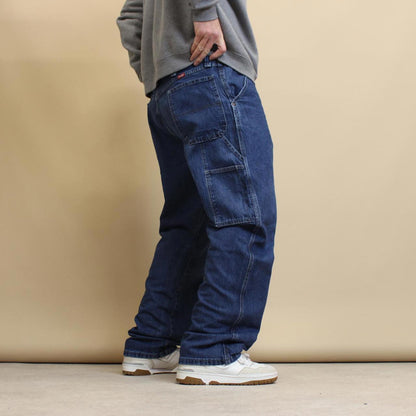 Blue loose Wrangler carpenter jeans W38 L32