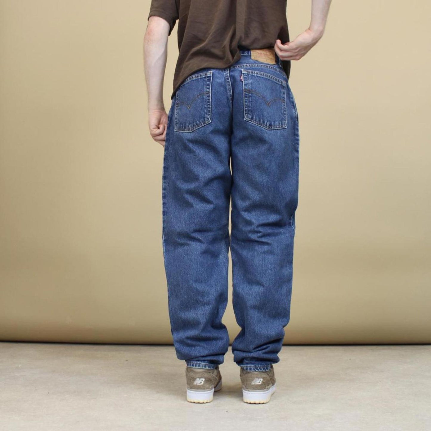 Blue Levi's 550 jeans size 12 relaxed tapered leg 90s style jeans red tab logo
