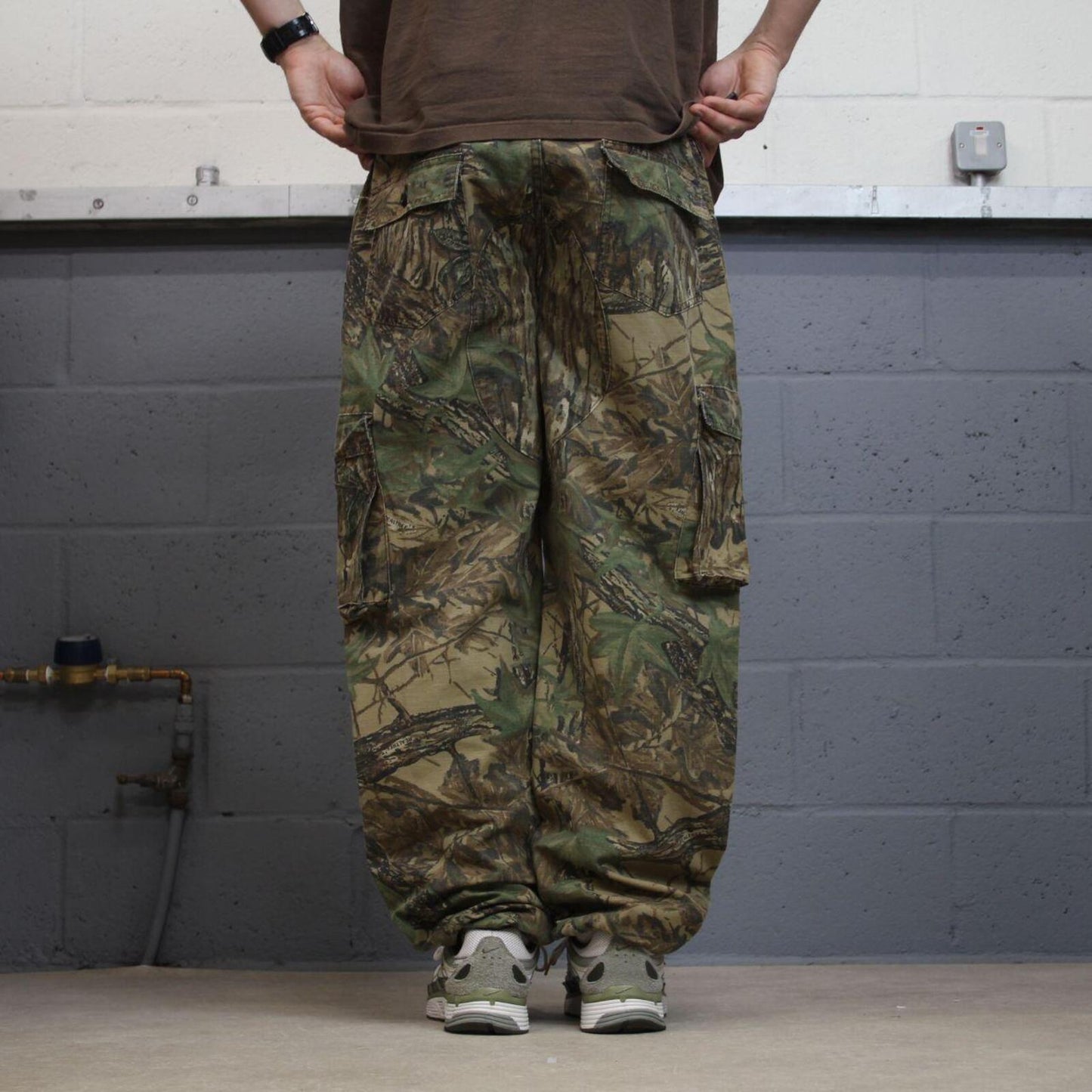 Walls Realtree camo cargo pants loose khaki Loose leg camouflage utility hunting pants