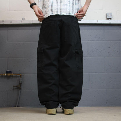 Wrangler cargo pants y2k black W36L30 Loose straight leg skater work pants