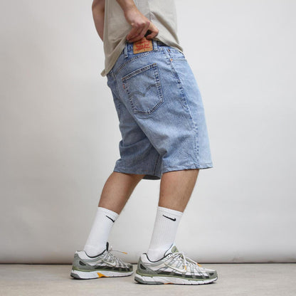 Mens Levi’s jorts W38
