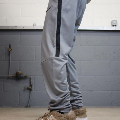 Nike Trackies Large Grey y2k 00s style loose joggers embroidered Swoosh logo