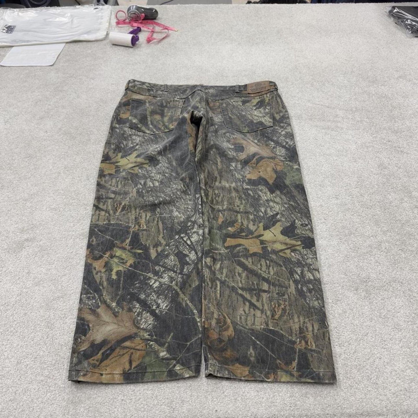 Wrangler camo double knee jeans khaki Loose leg denim tree camouflage hunting pants