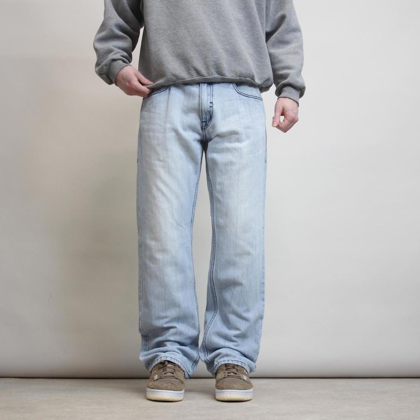 Mens Rocawear jeans W34 L32 loose blue y2k embroidered design jeans