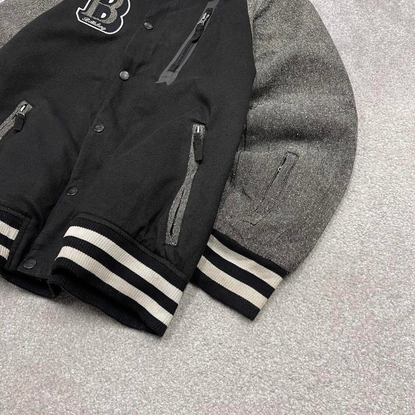 00s Billabong technical ski jacket M women's y2k varsity style hooded snow boarding coat winter