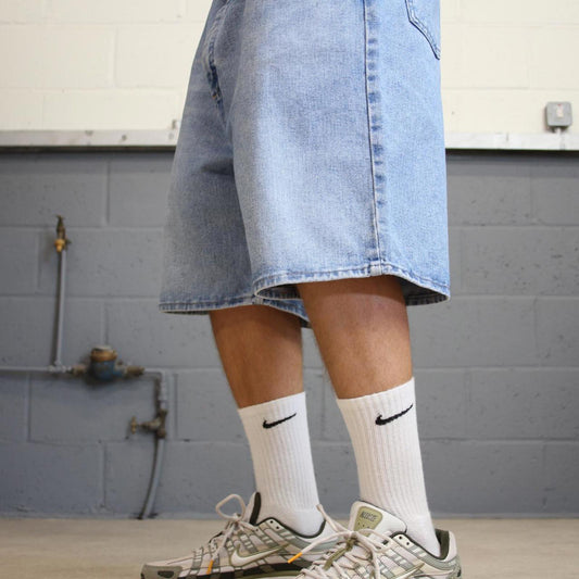 Loose Wrangler jorts W40