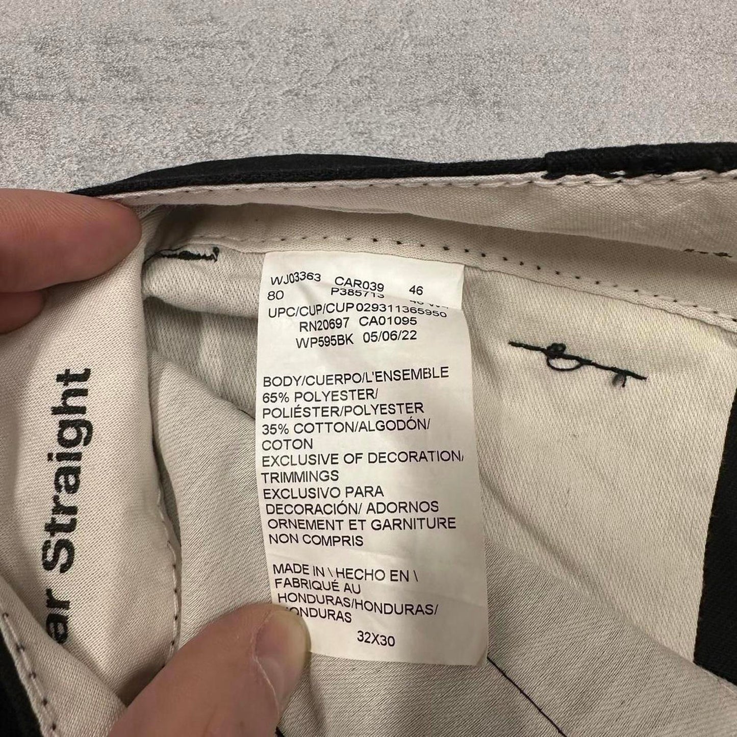 Black Dickies cargo trousers W32L30