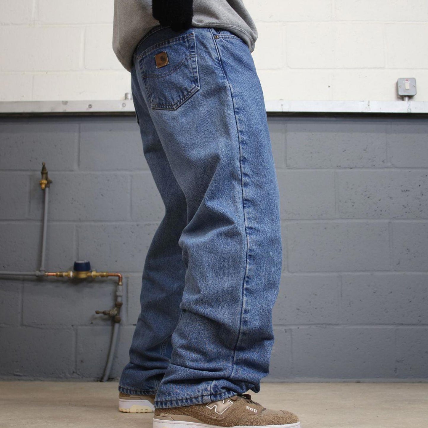 Carhartt jeans blue flannel lined 90s skater style W38L32 relaxed denim 5 pocket pants