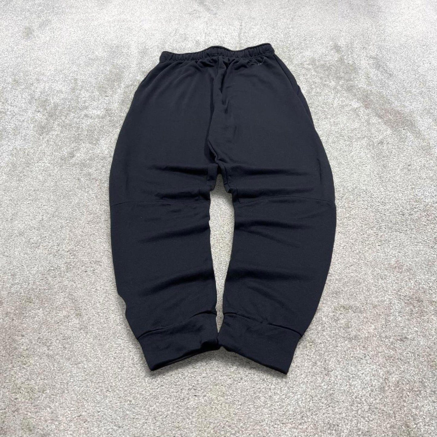 00s Nike tracksuit bottoms y2k M loose black joggers print Swoosh logo gym wear trackies