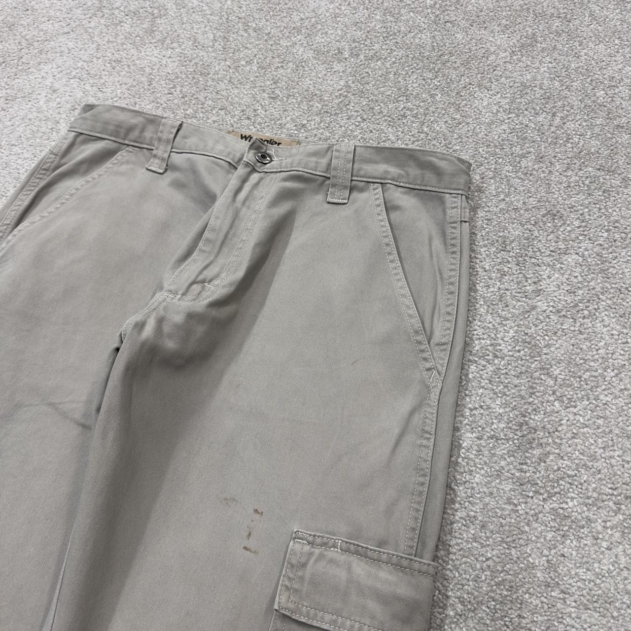 Wrangler cargo pants y2k beige W34L30 Loose straight leg skater style workwear utility