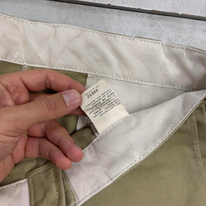 Dickies pants W33L32 khaki loose twill chino style skater pants